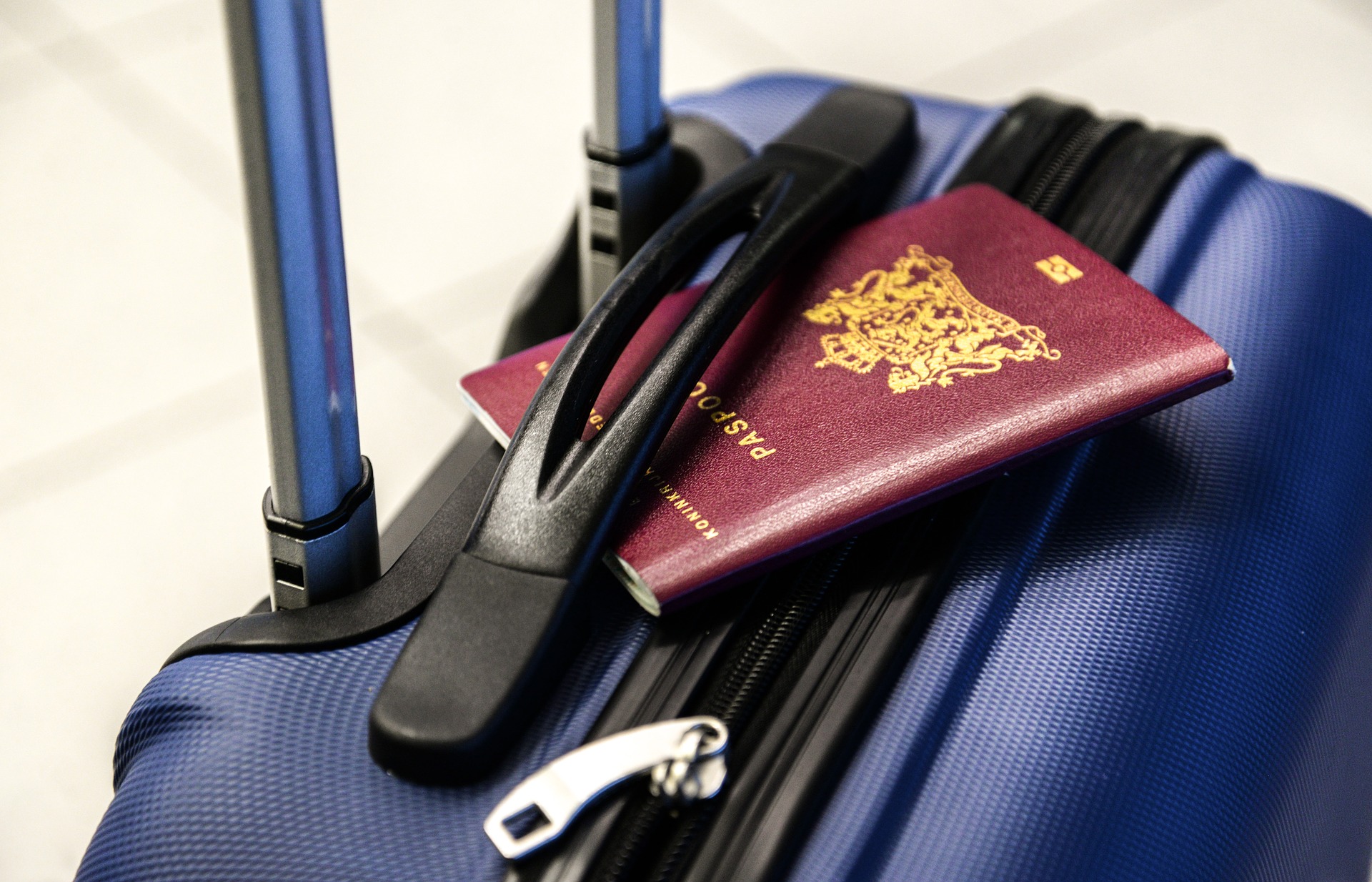 No marta atcels visas pašizolācijas prasības ieceļošanai