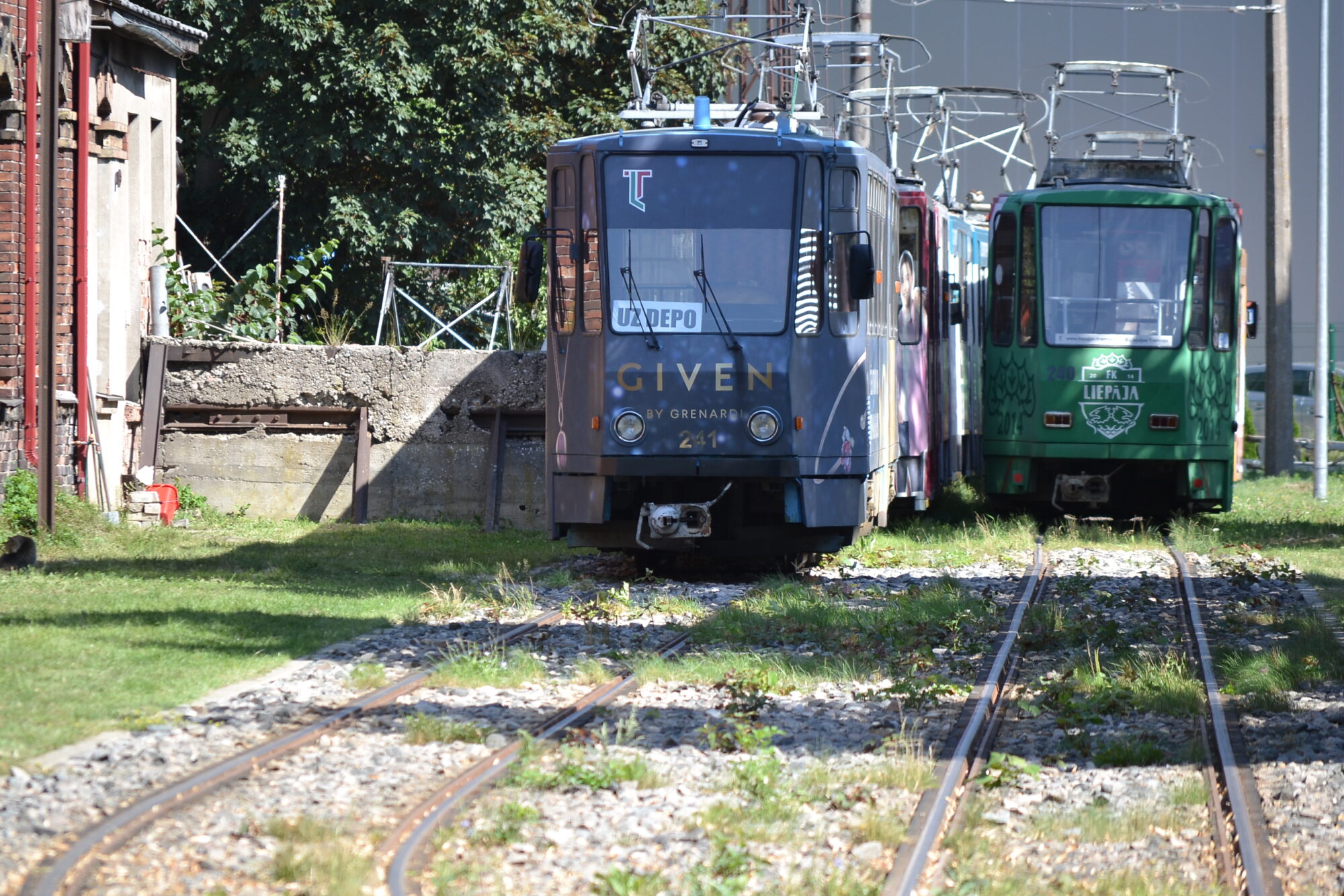 Tramvaja vagonus izsolē nepērk