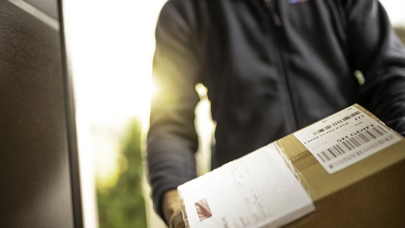 Nodoklis no pirmā centa. Par visiem pasta sūtījumiem no trešajām valstīm būs jāmaksā PVN