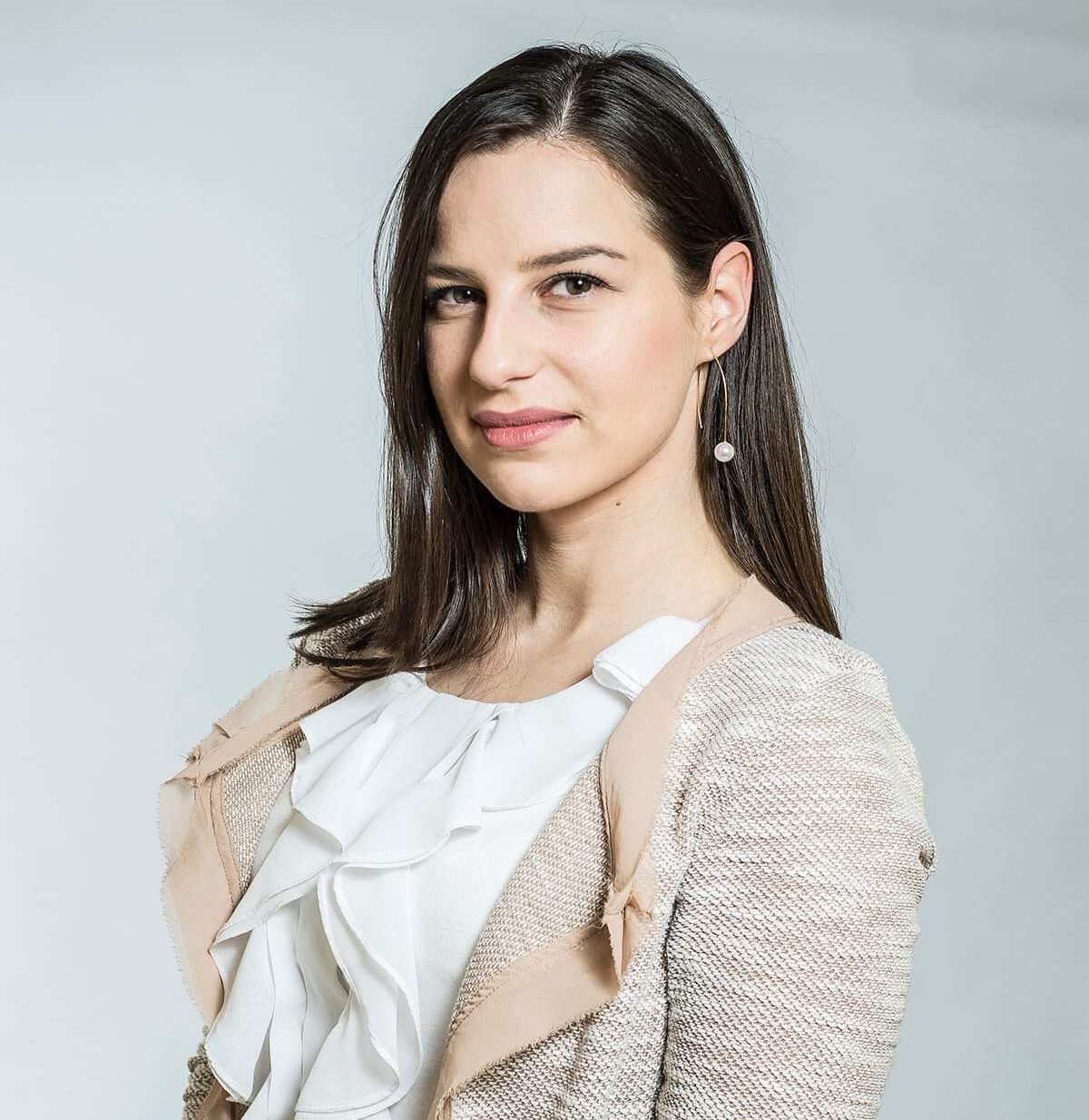 Evija Štālberga: Sertifikāts vēl nenozīmē, ka uz mums vairs neattiecas atsevišķu valstu nosacījumi