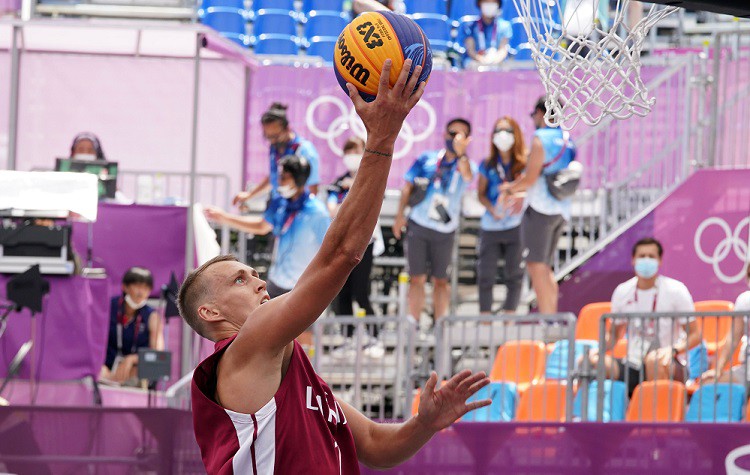 Latvijas 3×3 basketbola izlase neizteiksmīgā spēlē zaudē arī krieviem