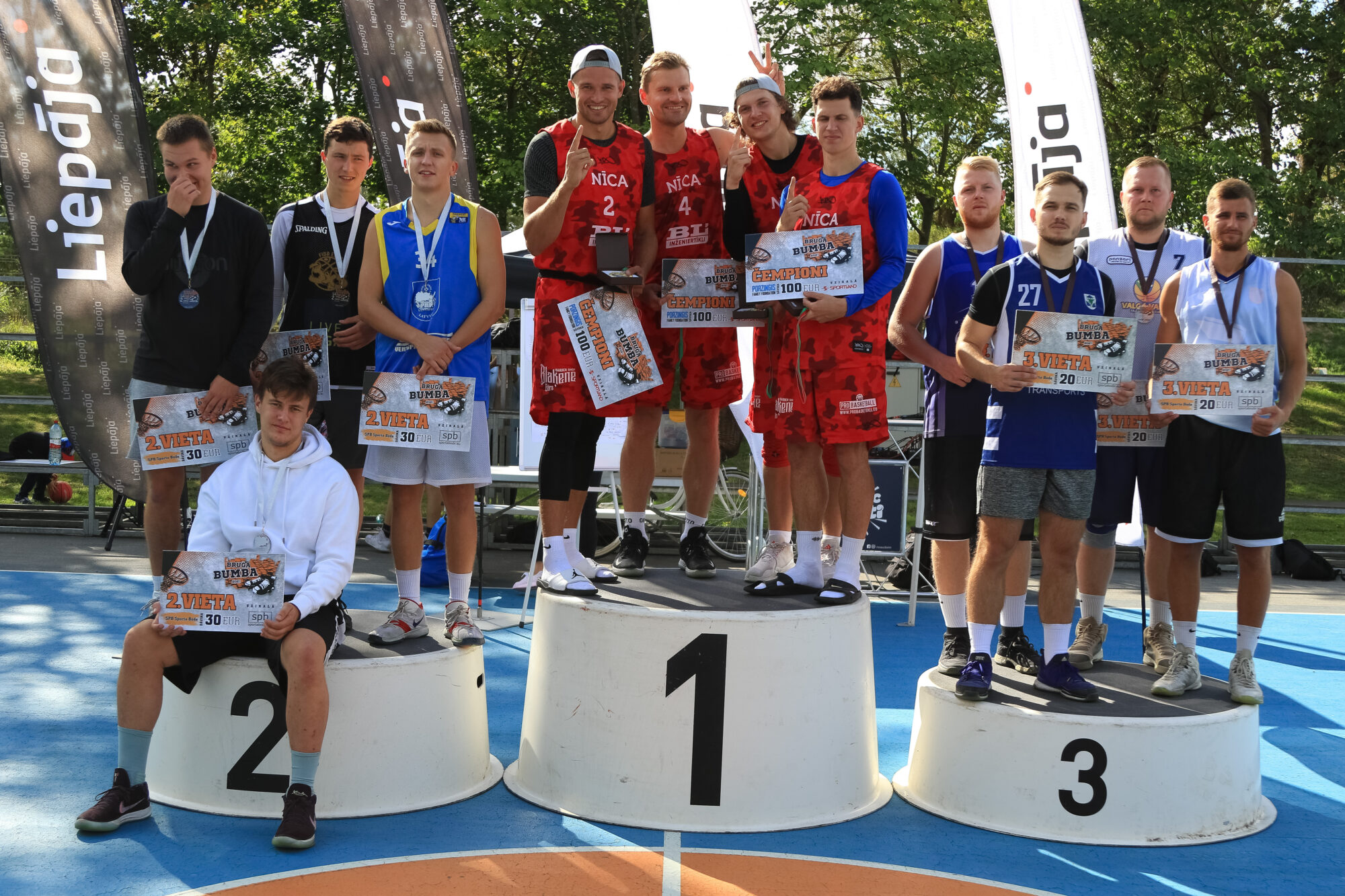 Noskaidroti Bruģa Bumbas 2021.gada čempioni