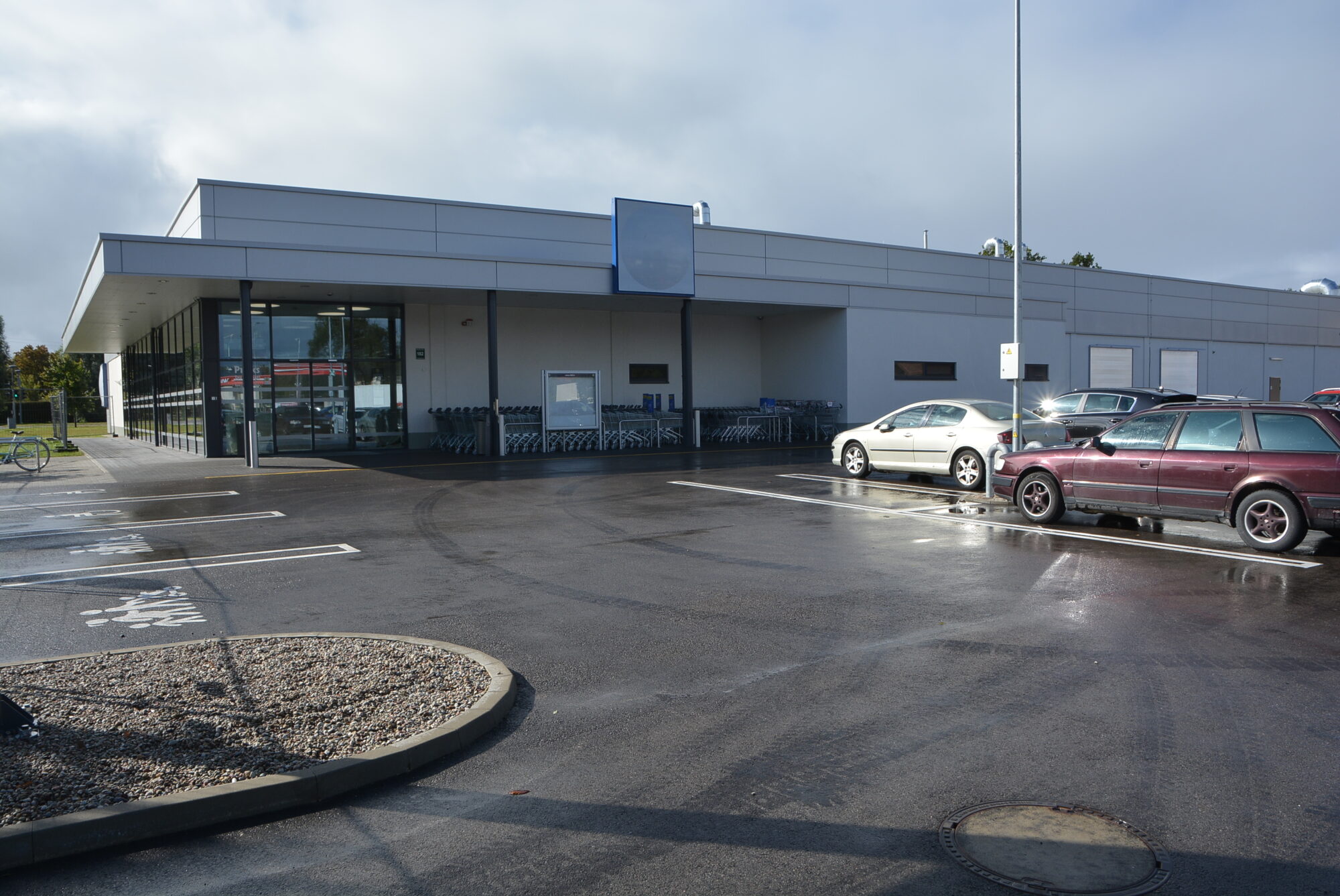 Rosība ap “Lidl”. Veikala atvēršana gaidāma oktobrī