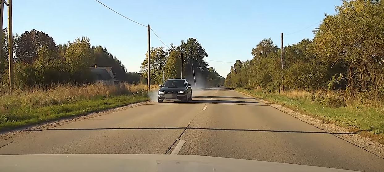 Ventspils novadā automašīnas vadītājs traucies ar ātrumu 168 kilometri stundā