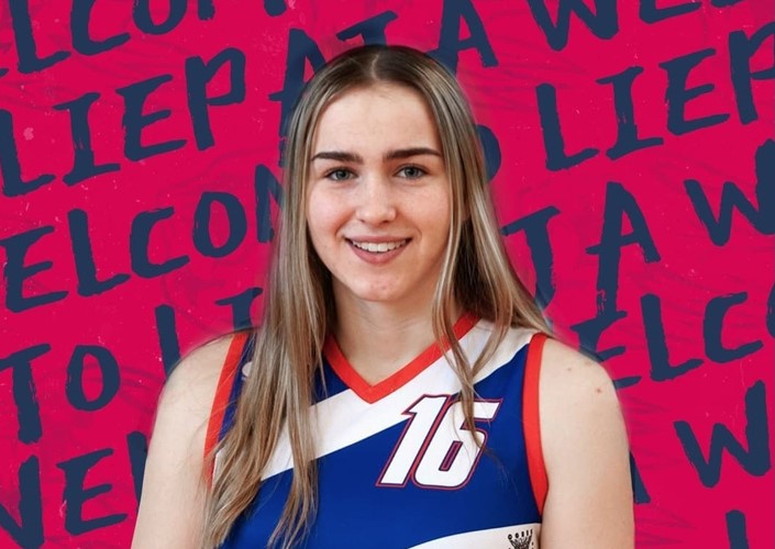 Enija Ķīvīte un Adelīna Urtāne papildina “Liepājas”/LSSS rindas