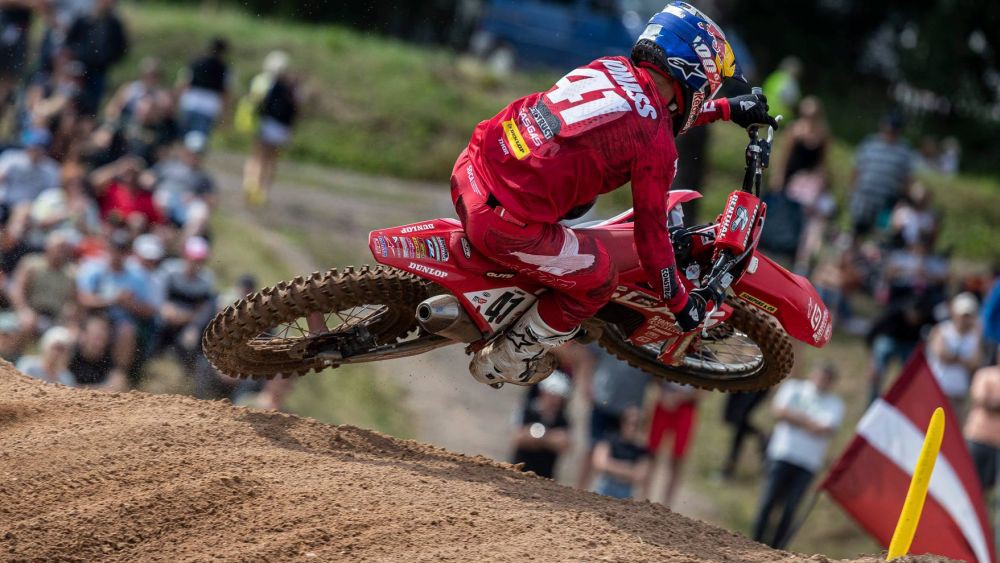 Jonasam lieliski starti un ceturtā vieta Vācijas MXGP posmā