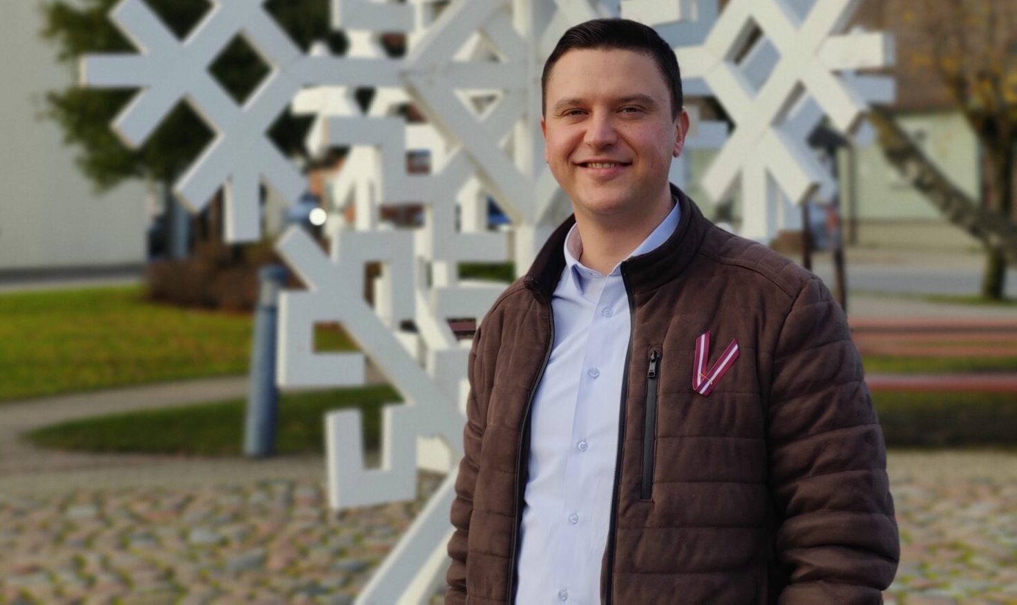 Domnieka krēslā: Andris Jefimovs politikā no jaunības dienām