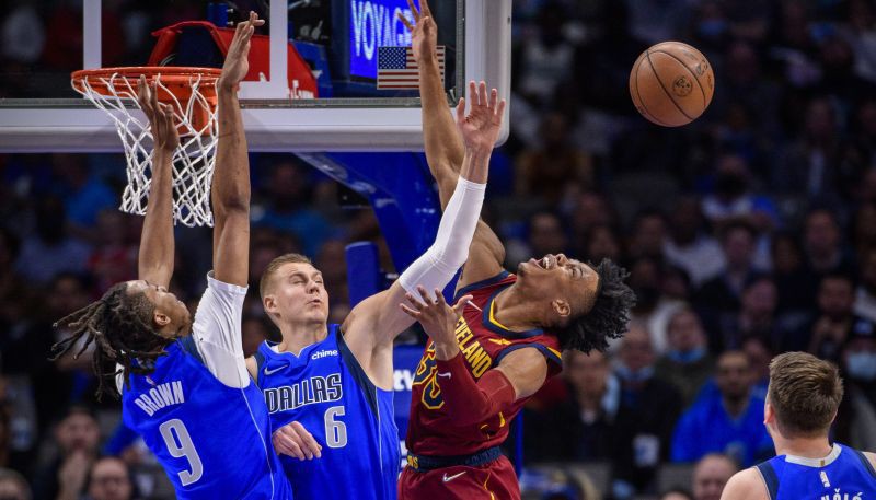 Porziņģim savainojums zaudējumā pret “Cavs”
