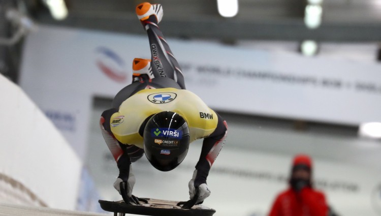 Īglsā brāļi Dukuri finišē otrajā desmitā; uzvar trīs sportisti ar identisku rezultātu