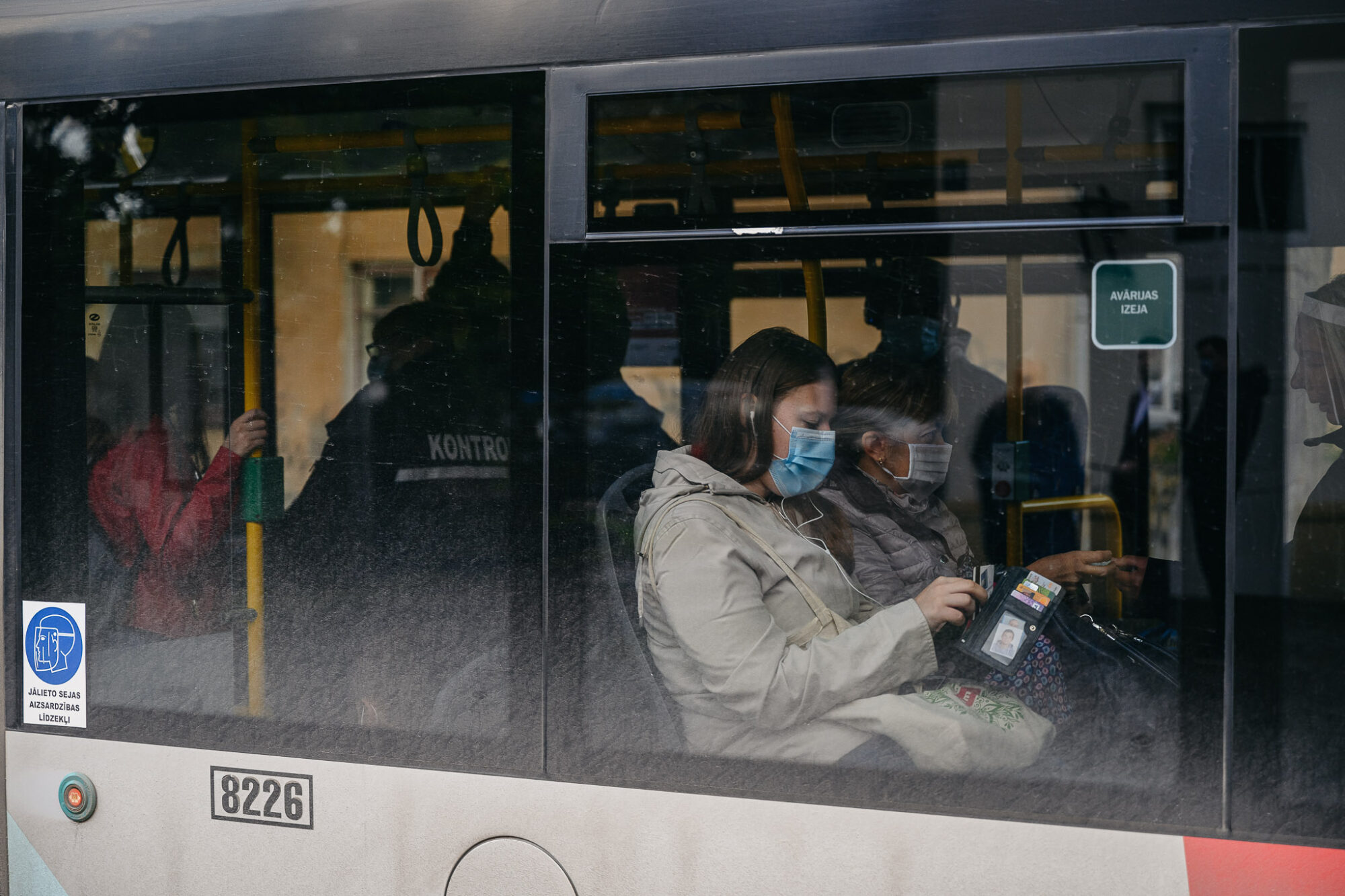 Braukšanas maksas atvieglojumi būs pieejami personām ar Covid-19 sertifikātu