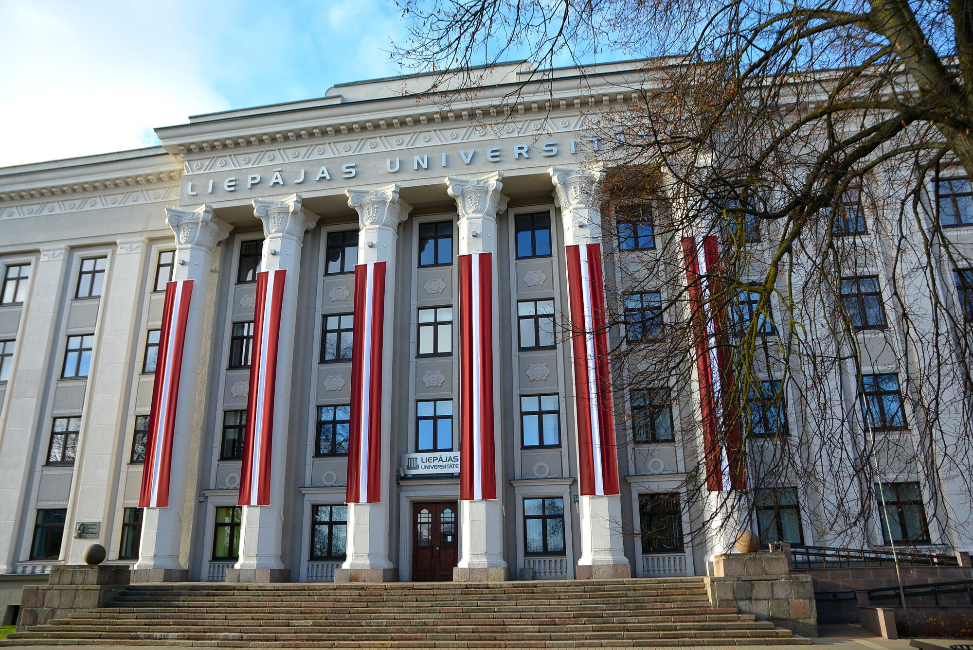Liepājas Universitātē atgriežas studenti