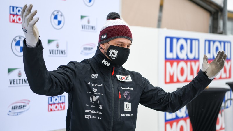 Martins Dukurs tieši aiz Vinterbergas goda pjedestāla, Tomass iebrauc “top 7”