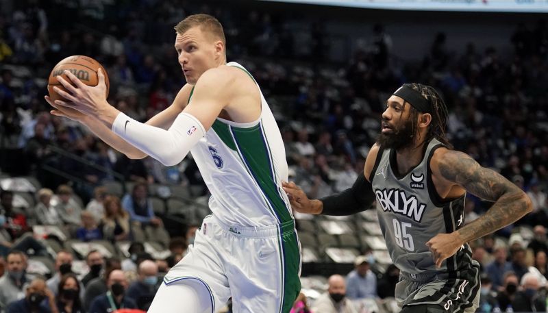 Porziņģim double-double un piecas piespēles zaudējumā pret Durentu un “Nets”