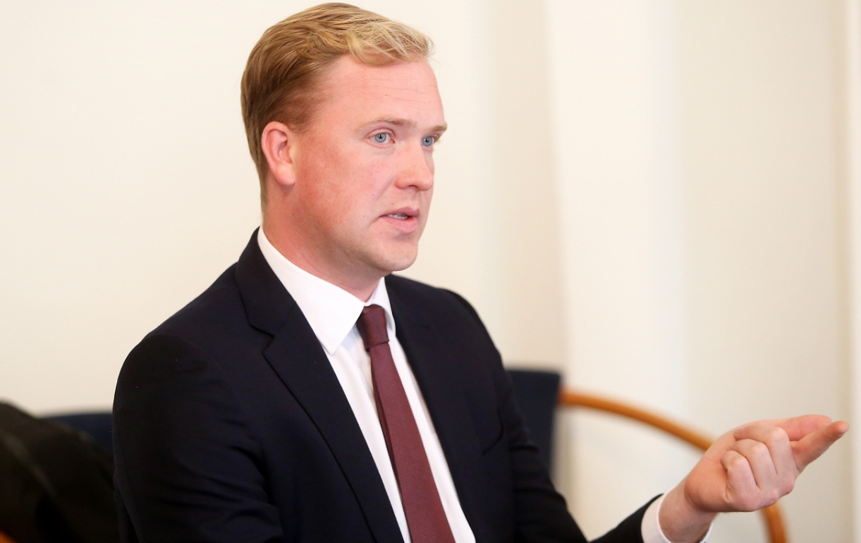 Valainis: Latvija varētu tirgū laist līdz 40 000 tonnu naftas rezervju