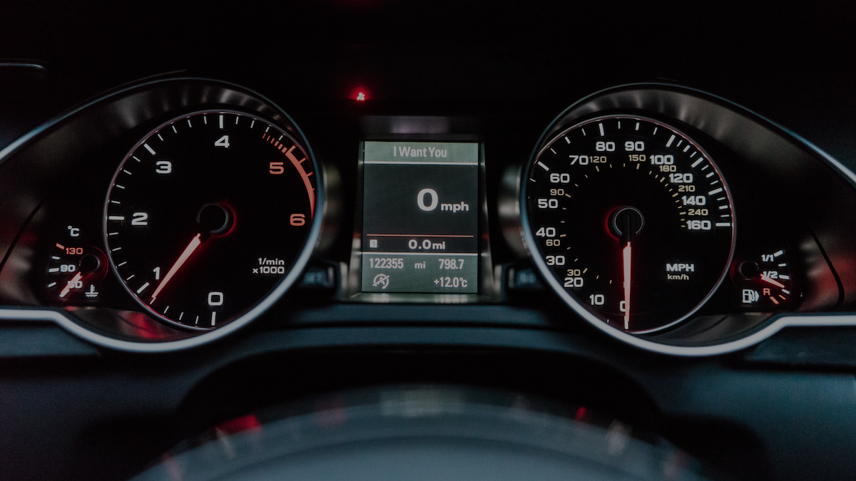 Atklāti auto ar vissagrozītāko nobraukumu: dominē “premium” klases vācu auto