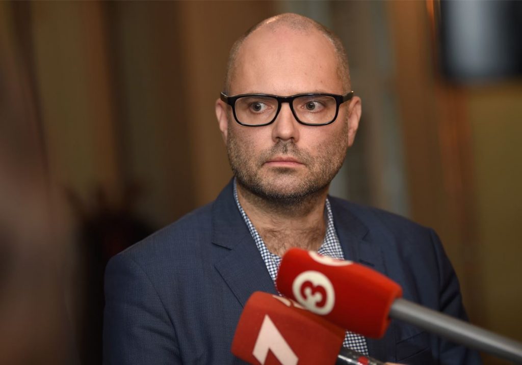 Saeima NEPLP ievēlē Āboliņu, Druvieti, Plakanu un Milzarāju