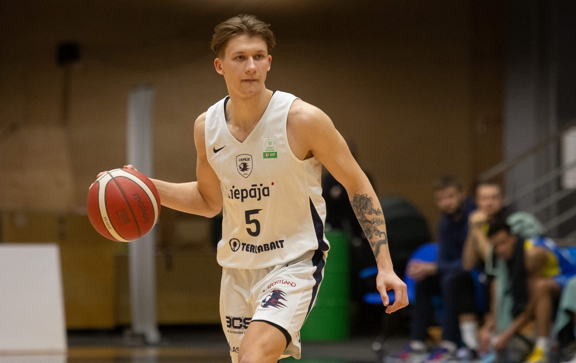 Latvijas basketbola izlasi Pasaules kausa izcīņas kvalifikācijas spēlēs pārstāvēs arī trīs mūspuses sportisti