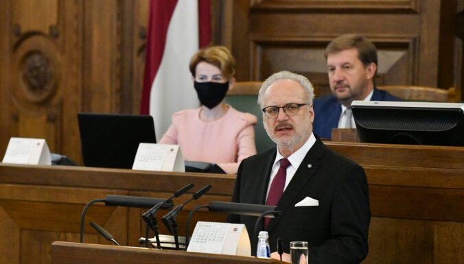 Levits iesaka paredzēt valsts finansējumu arī pašvaldību vēlēšanās startējošām partijām