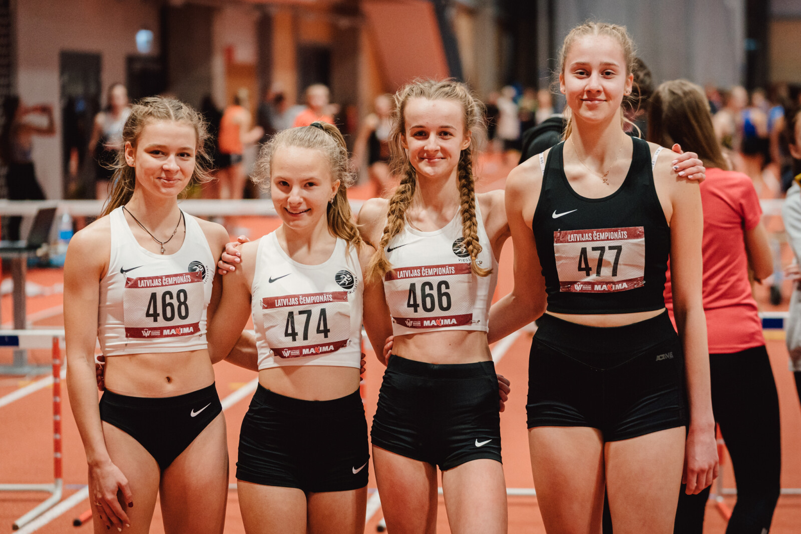 U16 vieglatlēti mājinieku statusā izcīna divas sudraba medaļas
