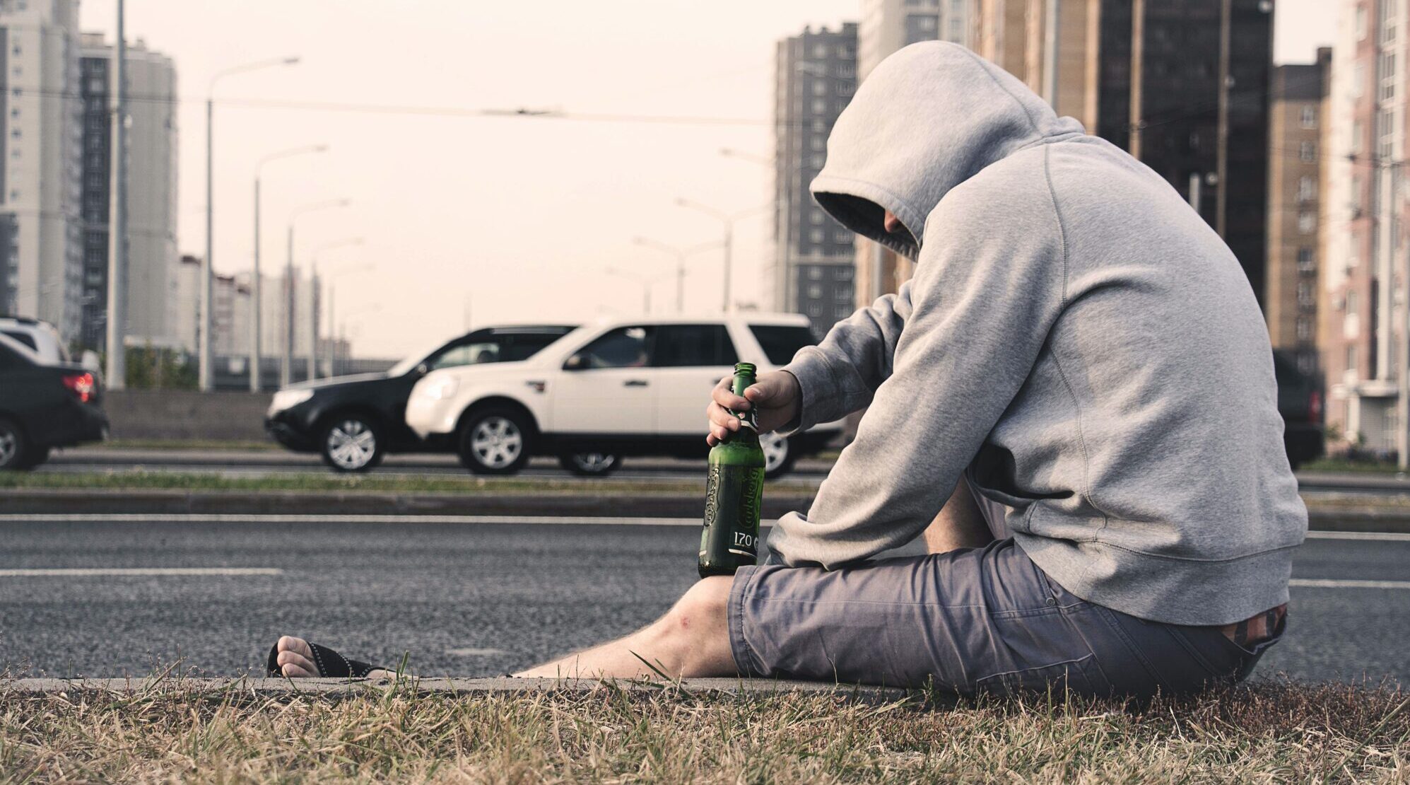 “Nodzeršanās notiek nemanāmi”. Alkoholiķa stāsts par izglābšanos