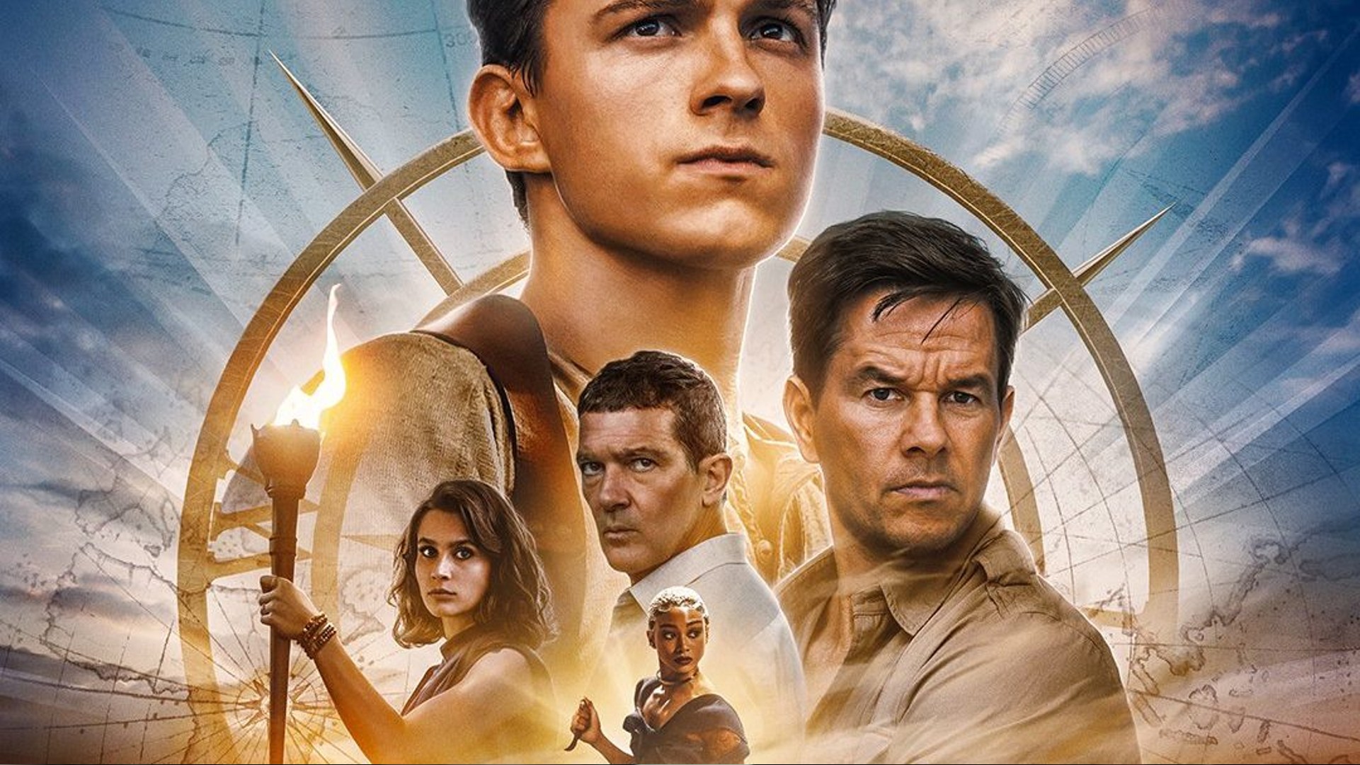 Kino jaunumi: dominē “Uncharted” un Toms Holands