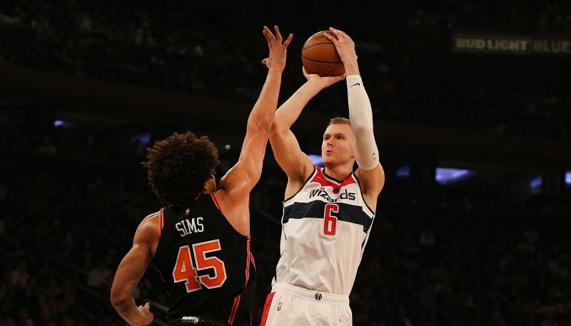 Porziņģis iekrāj double-double un tiek izsvilpts; “Wizards” turpina zaudēt