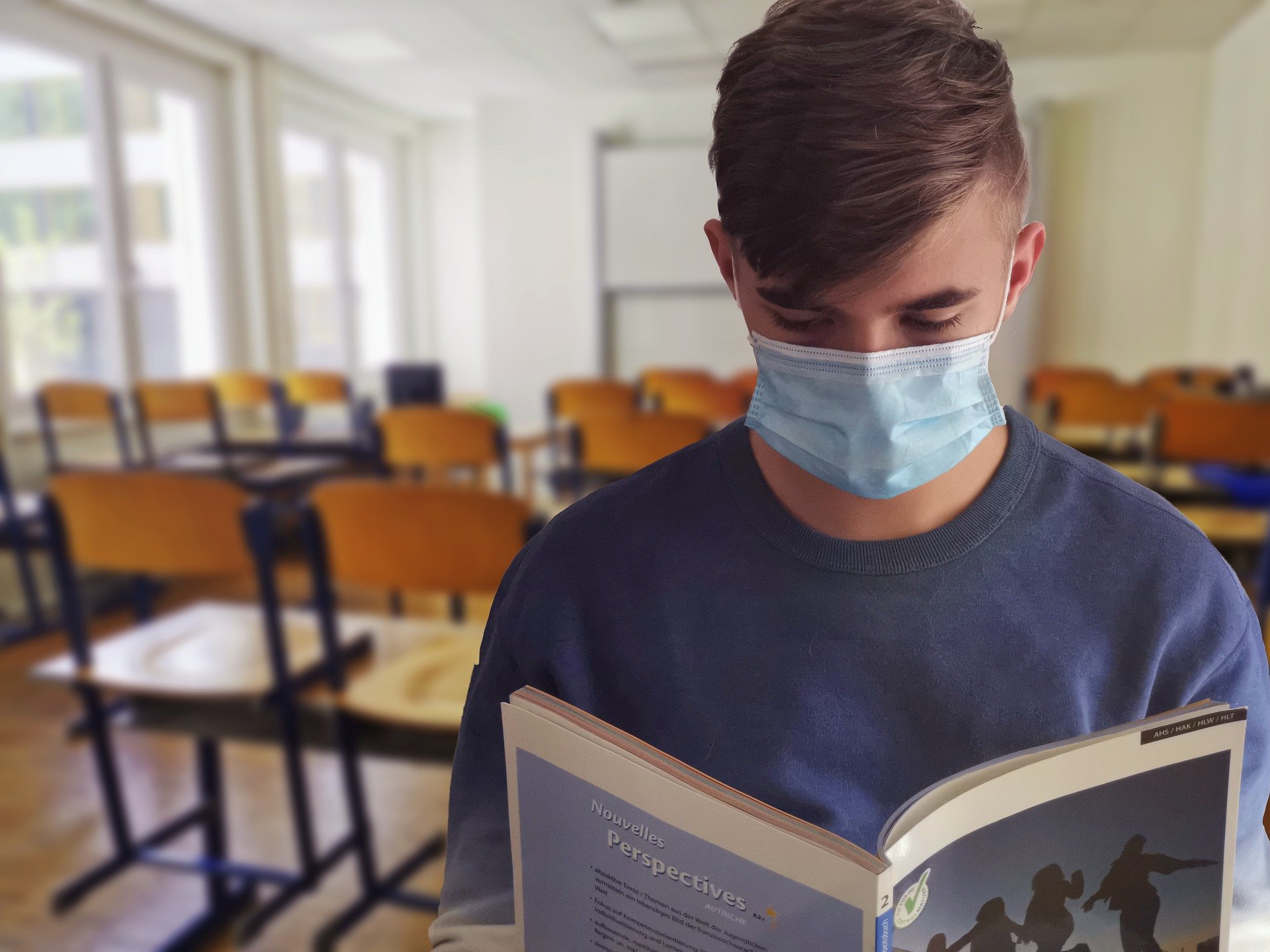 No aprīļa izglītības programmu īstenošanas vietās nebūs jālieto sejas maskas
