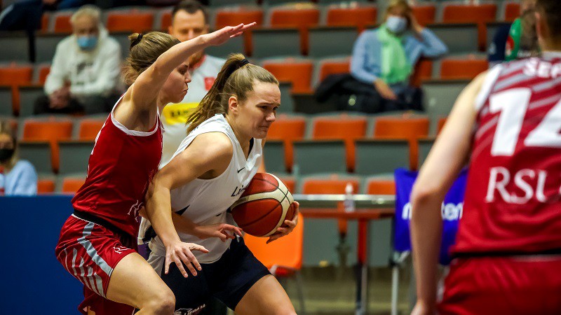 “Liepājas”/LSSS basketbolistes vēlreiz zaudē RSU komandai