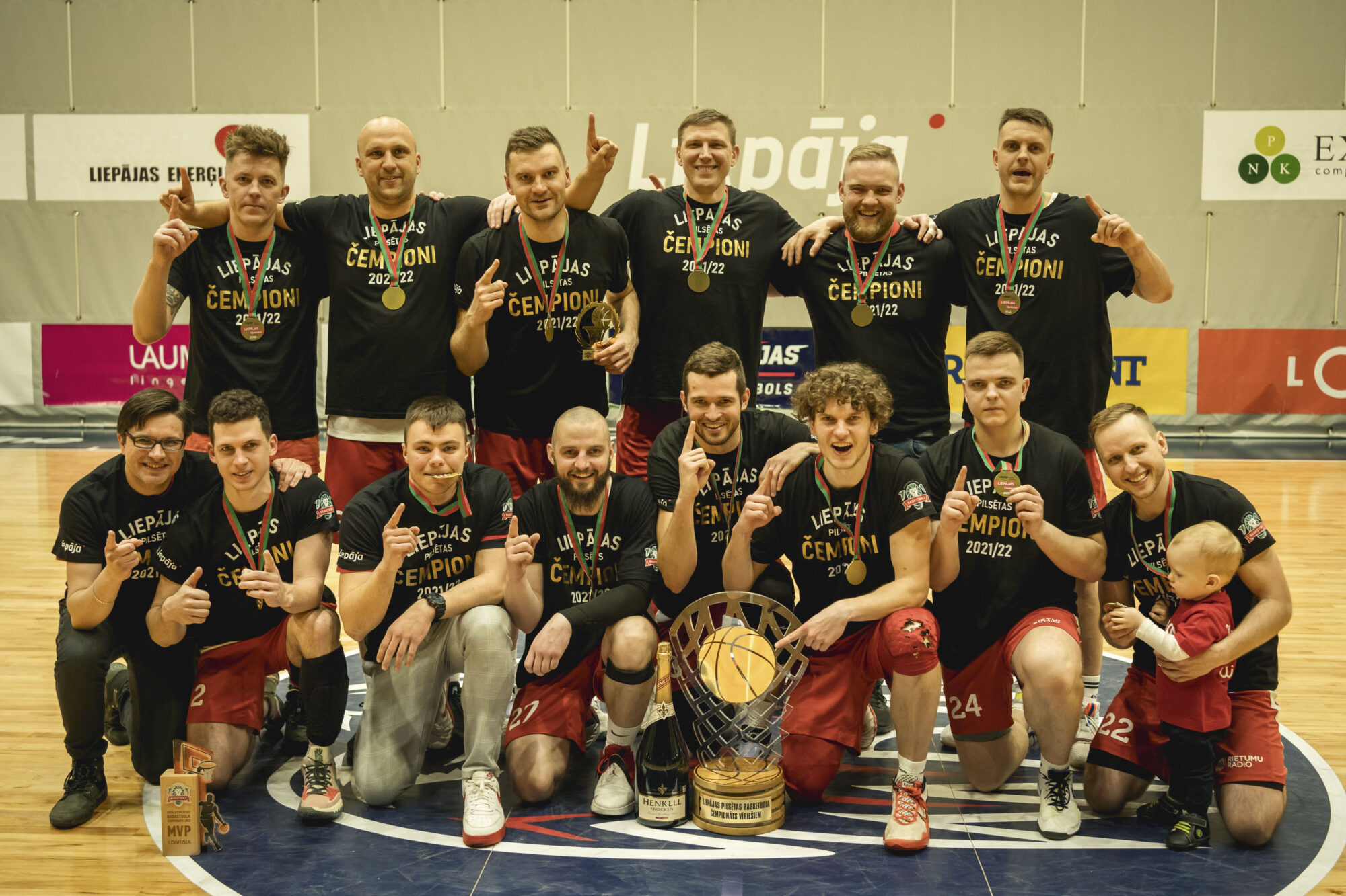 ”Nīca/BLi” un ”Lesjofors” kļūst par pilsētas čempioniem basketbolā