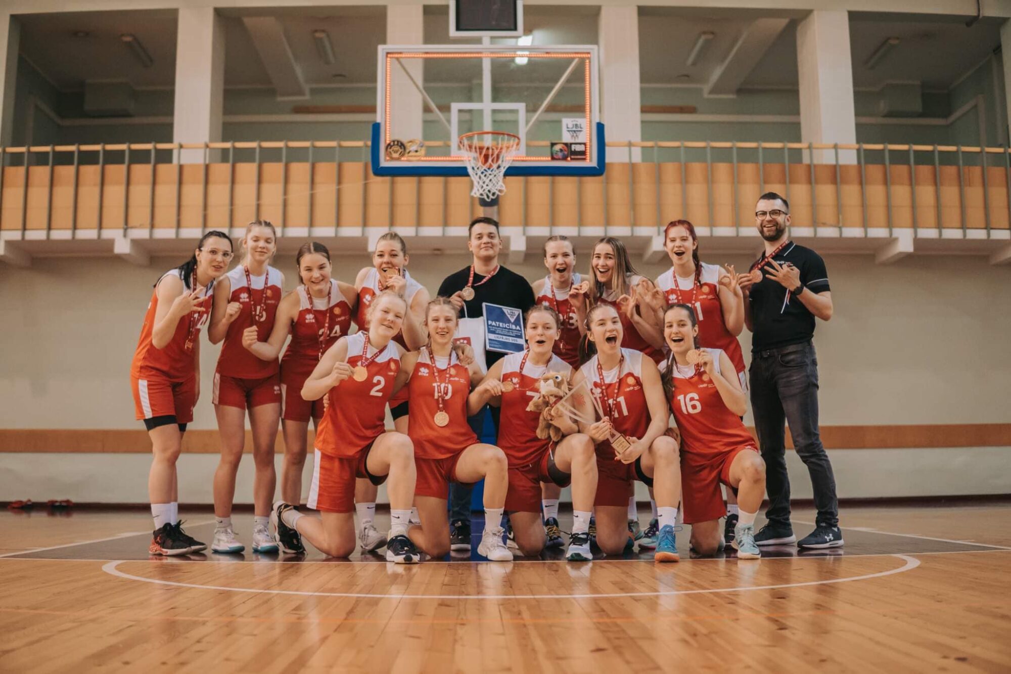 Liepājas U17 vecuma grupas basketbolistes izcīna bronzu