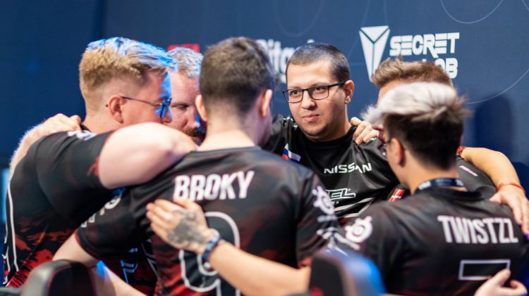 broky kopā ar “FaZe” iekļūst “Major” finālā
