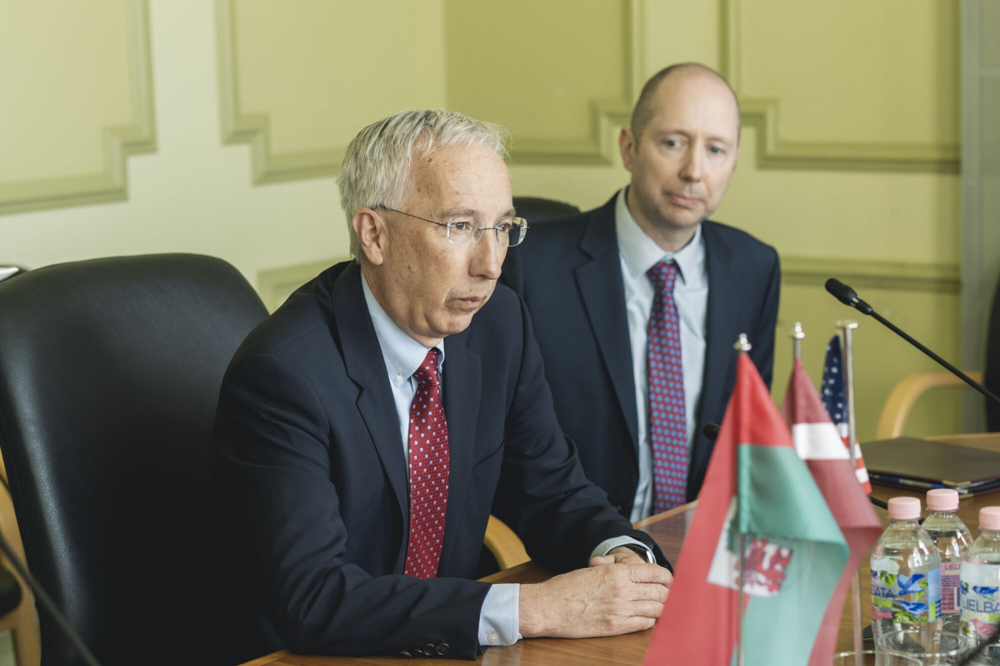 ASV vēstnieks Džons Kārlails: Atslēgas vārds ir “pacietība”