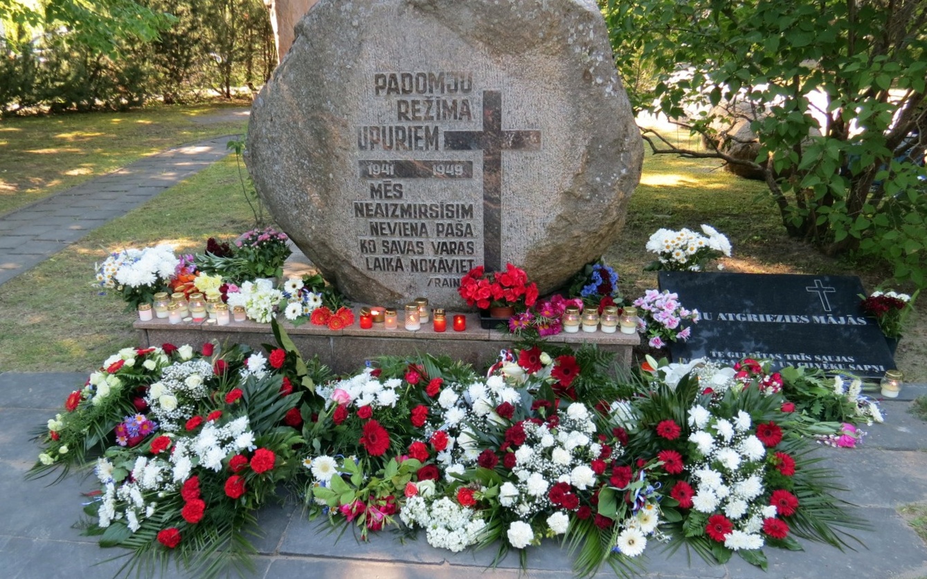 Liepājā pieminēs 1941. gada 14. jūnija deportāciju upurus