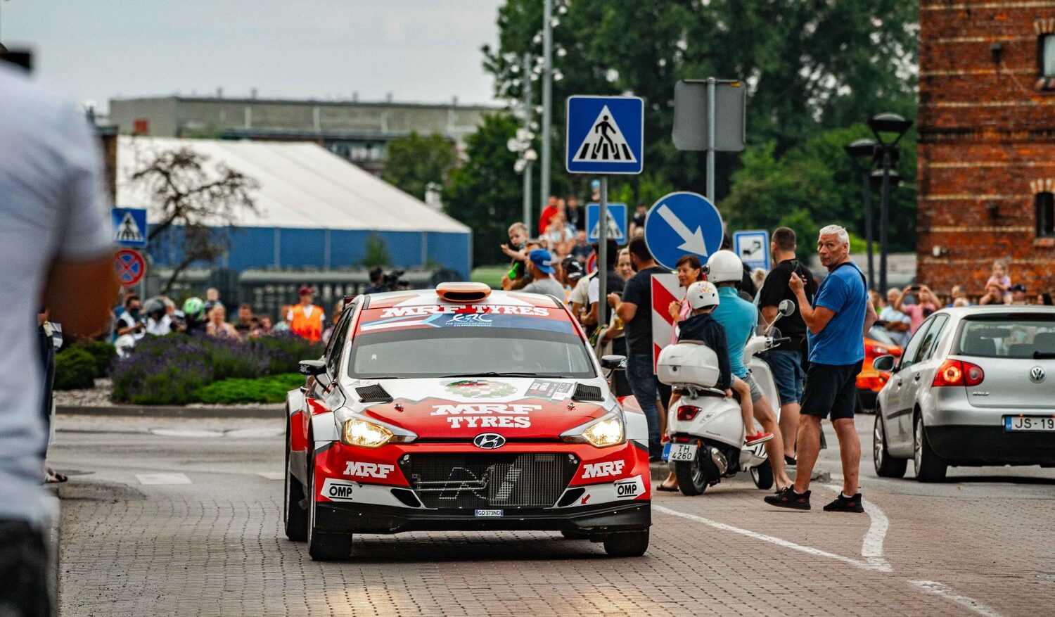 Deputāti apņemas ieguldīt rallija pasākumos 260 tūkstošus eiro