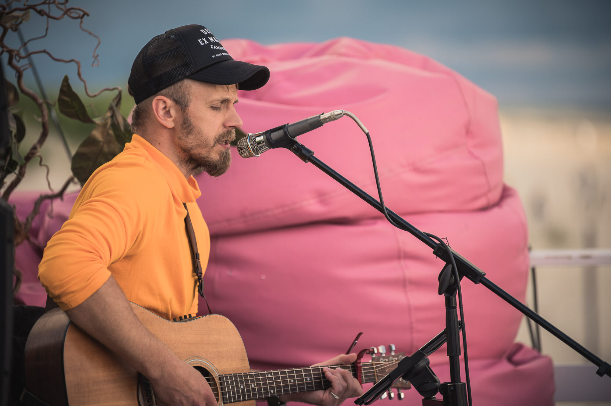 “Red Sun Buffet” piedāvā saulrieta mūziku un dīdžeju setus