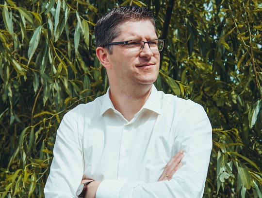 Salvis Roga: Nereti tieši bažas par finansēm ir galvenās, kas attur no iesaistīšanās NVO darbā