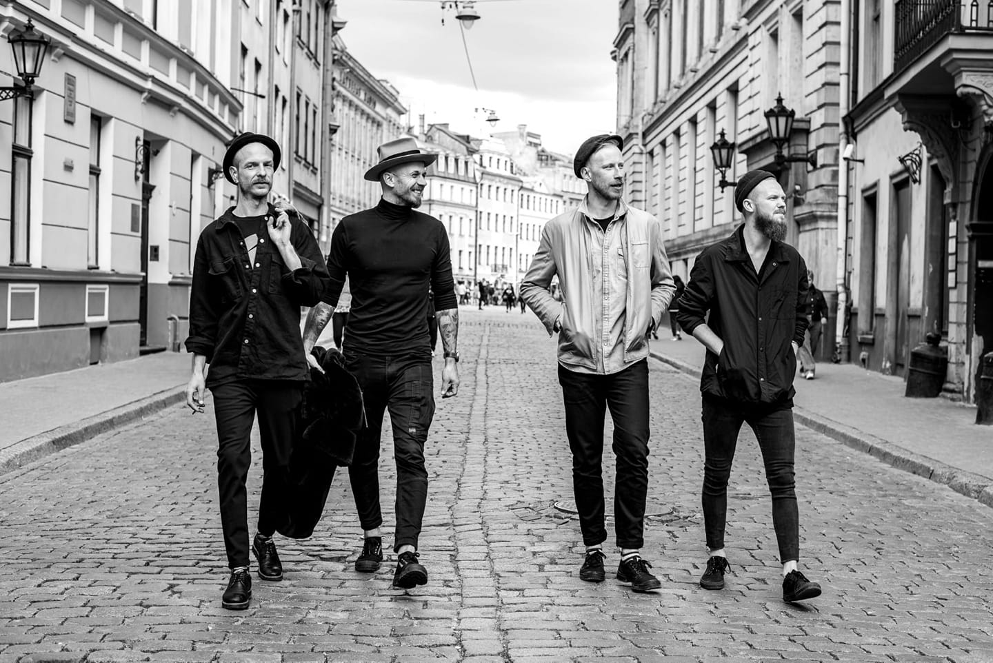 Klausītāju iemīļotie “Bad Habits” atgriežas Liepājā
