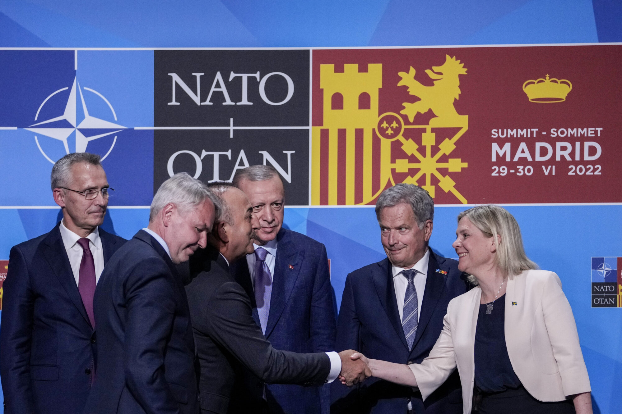 Nedēļas politikas apskats: Jauni akcenti nedrošības un baiļu ērā