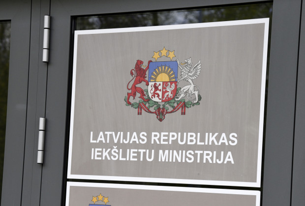 Iekšlietu ministrijas prioritātes budžetā: atalgojuma palielināšana, ugunsdzēsības transports un PMLP kapacitāte
