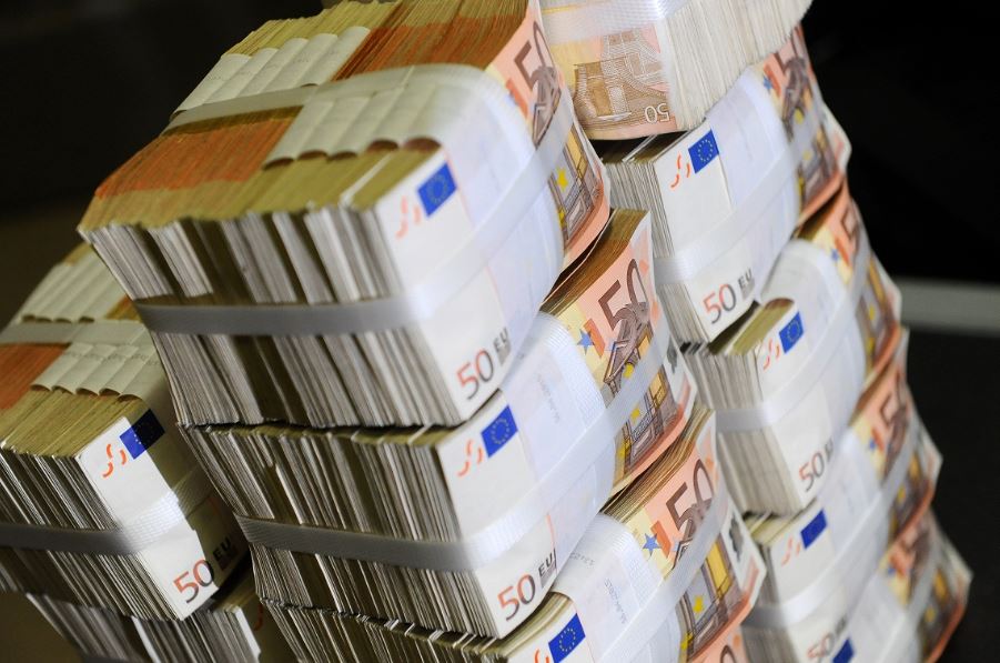 Latvijas IKP deviņos mēnešos pieaudzis par 2,4%