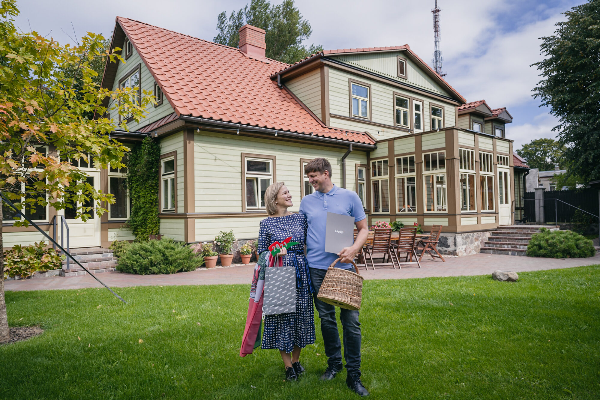 Aicina izcelt sakoptākos namus – uzņēmumu, daudzdzīvokļu un privātās dzīvojamās ēkas