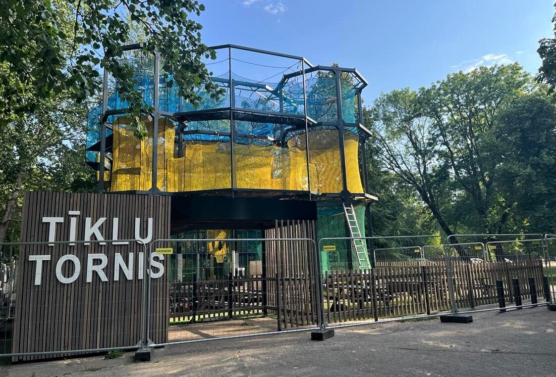 Jūrmalas parkā tapis brīvdabas atpūtas objekts “Tīklu tornis”