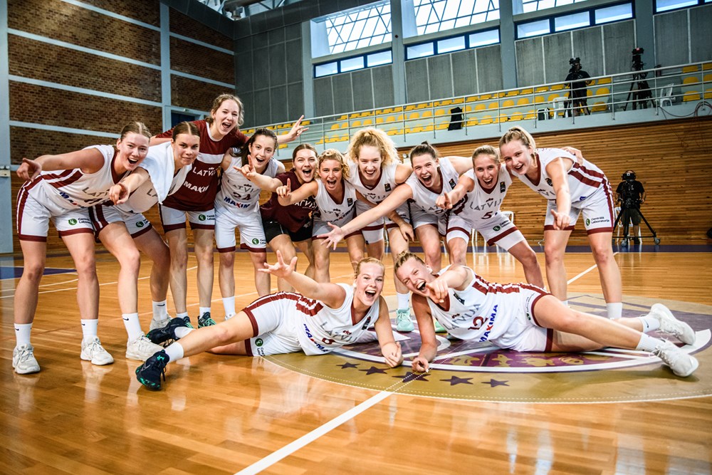 Jaunās basketbolistes finišē 9. vietā