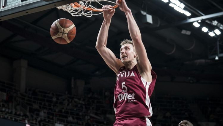 Mejeris karjeru turpinās Izraēlas komandā Jeruzalemes “Hapoel”