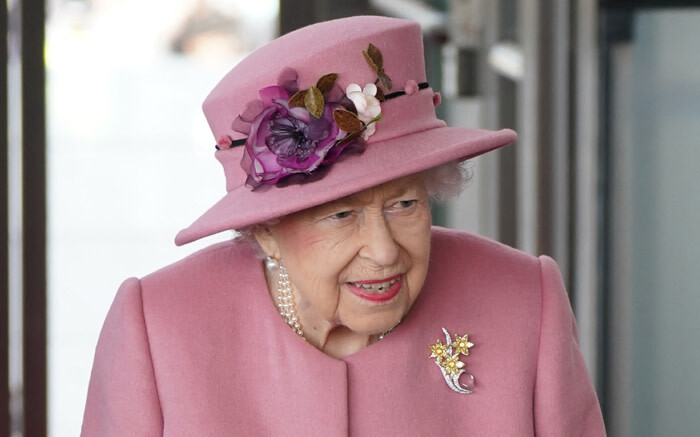 Mirusi Lielbritānijas karaliene Elizabete II