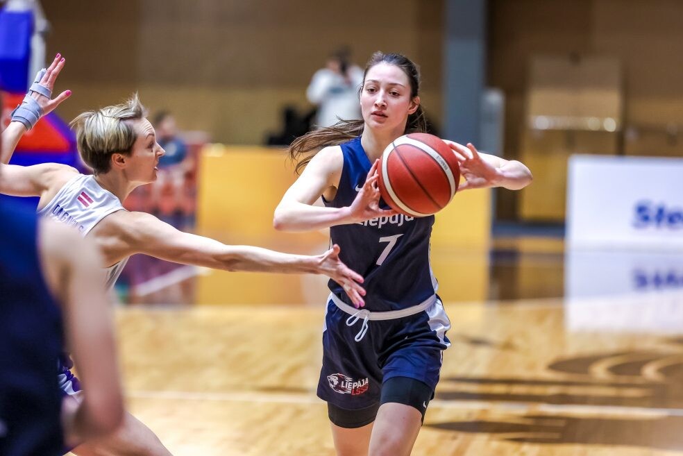SBK ”Liepāja/LSSS” savā laukumā uzvar ”Fjolnir Reykjavik” basketbolistes