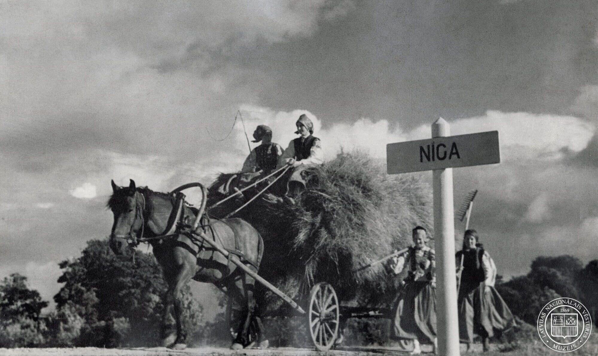 Apkopo liecības par Nīcas tautastērpu