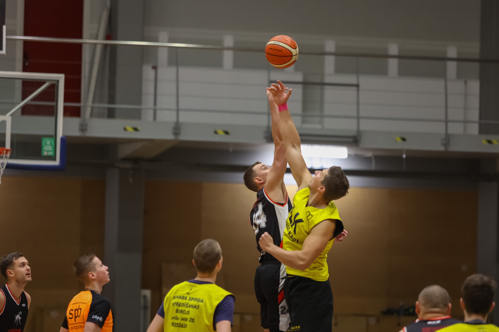 Aizvadītas pirmās spēles Liepājas pilsētas basketbola čempionātā