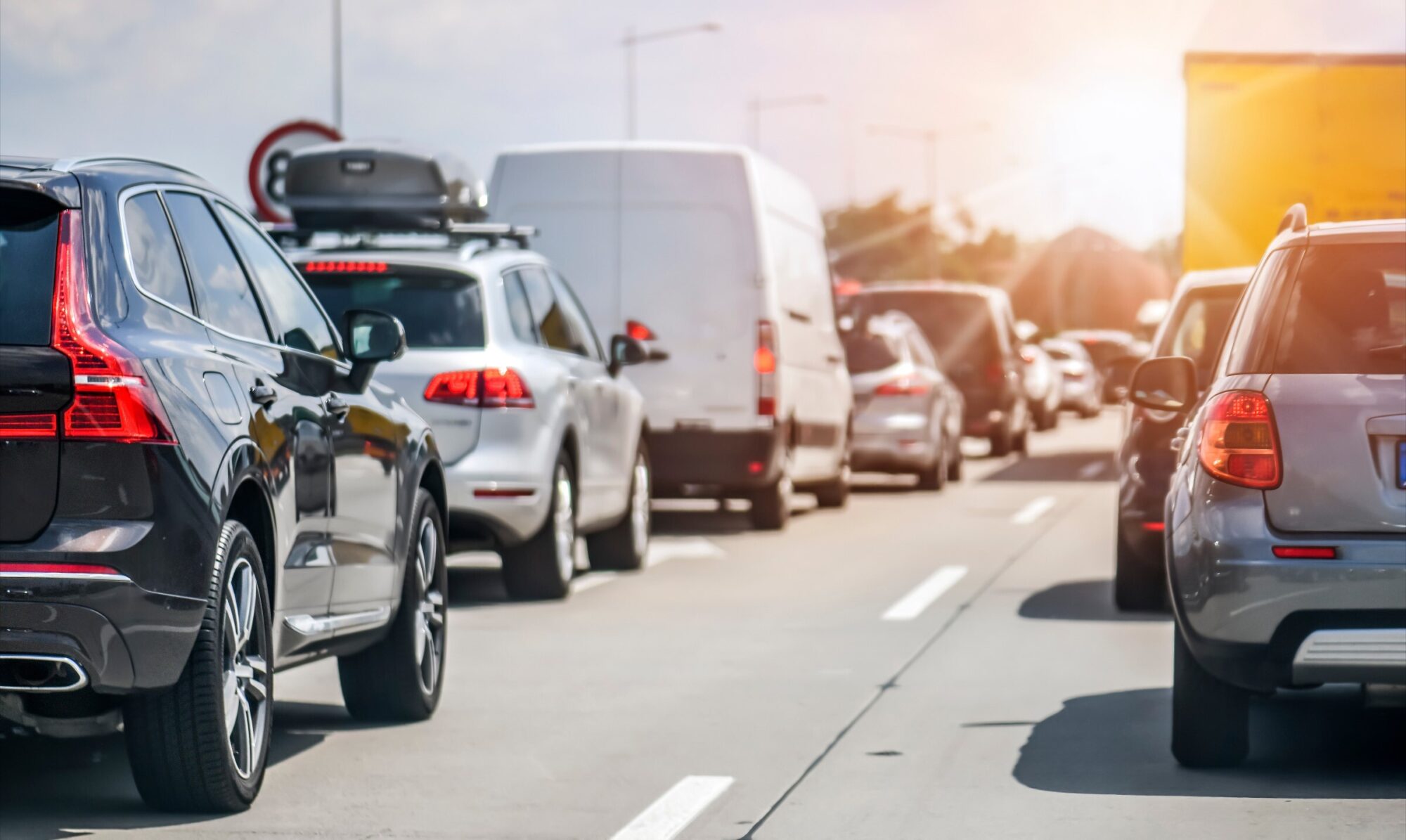 Vajag ietilpīgu auto? SUV un universālis nav vienīgā opcija