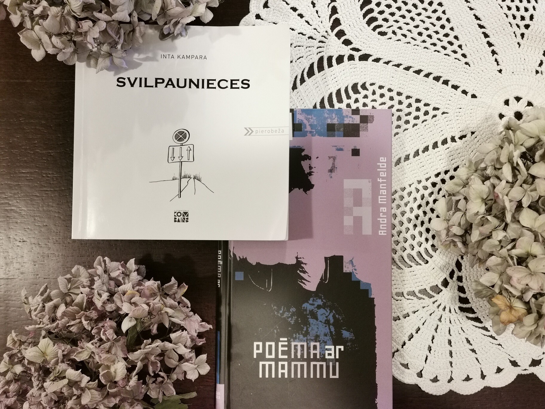 Liepājā notiks Andras Manfeldes un Intas Kamparas grāmatu atvēršanas svētki